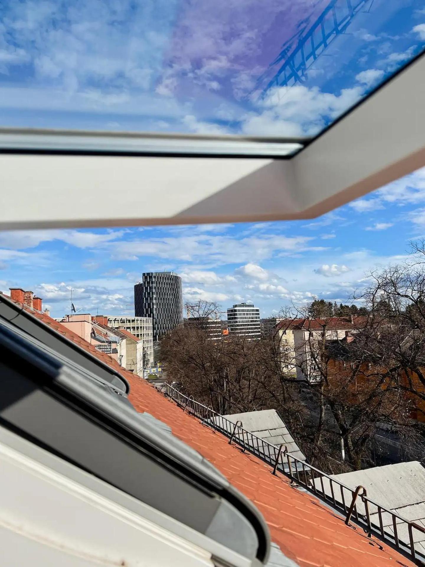 Stilvolle Stadtwohnung - Self Check-In Mit Guten Parkmoeglichkeiten Грац Екстериор снимка